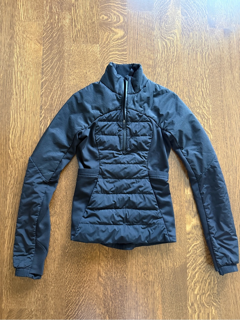 Lululemon Women's Black down for it jacket